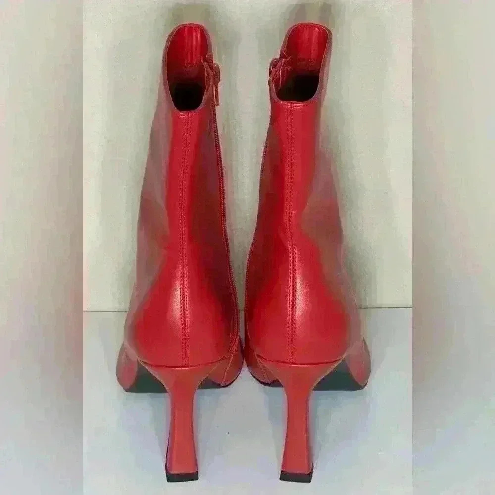 Open Edit Red Hesper Bootie Holiday Valentines Club Party 9.5 - Picture 2 of 10